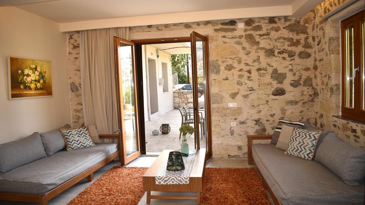 Platanus House Villa Meskla Exterior photo