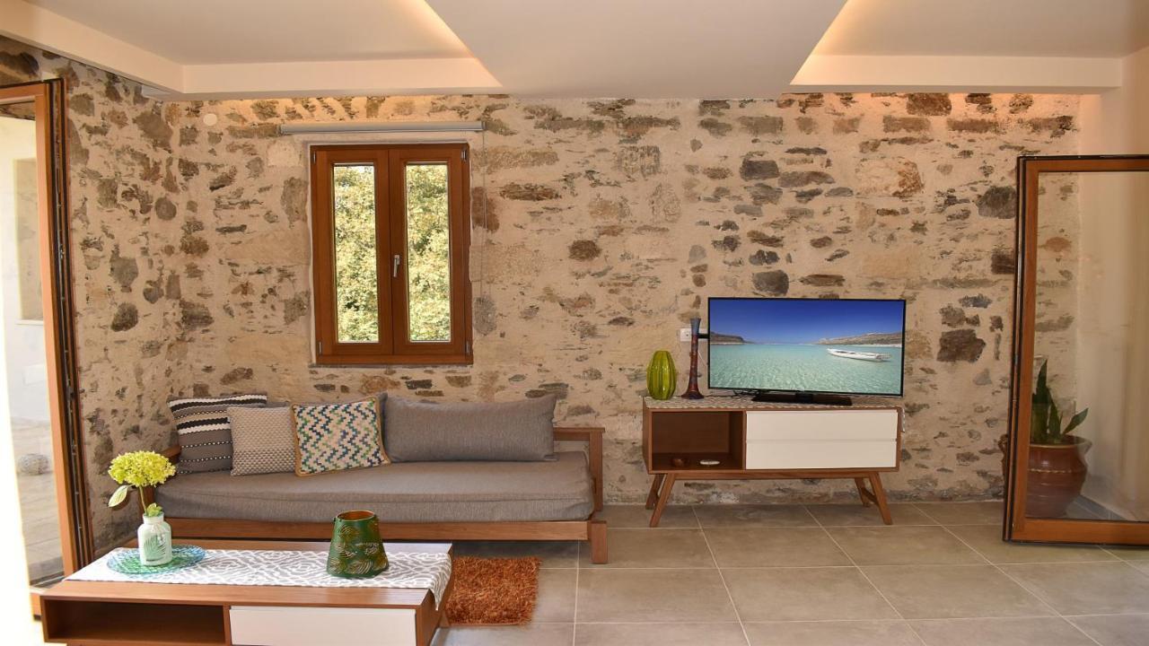 Platanus House Villa Meskla Exterior photo