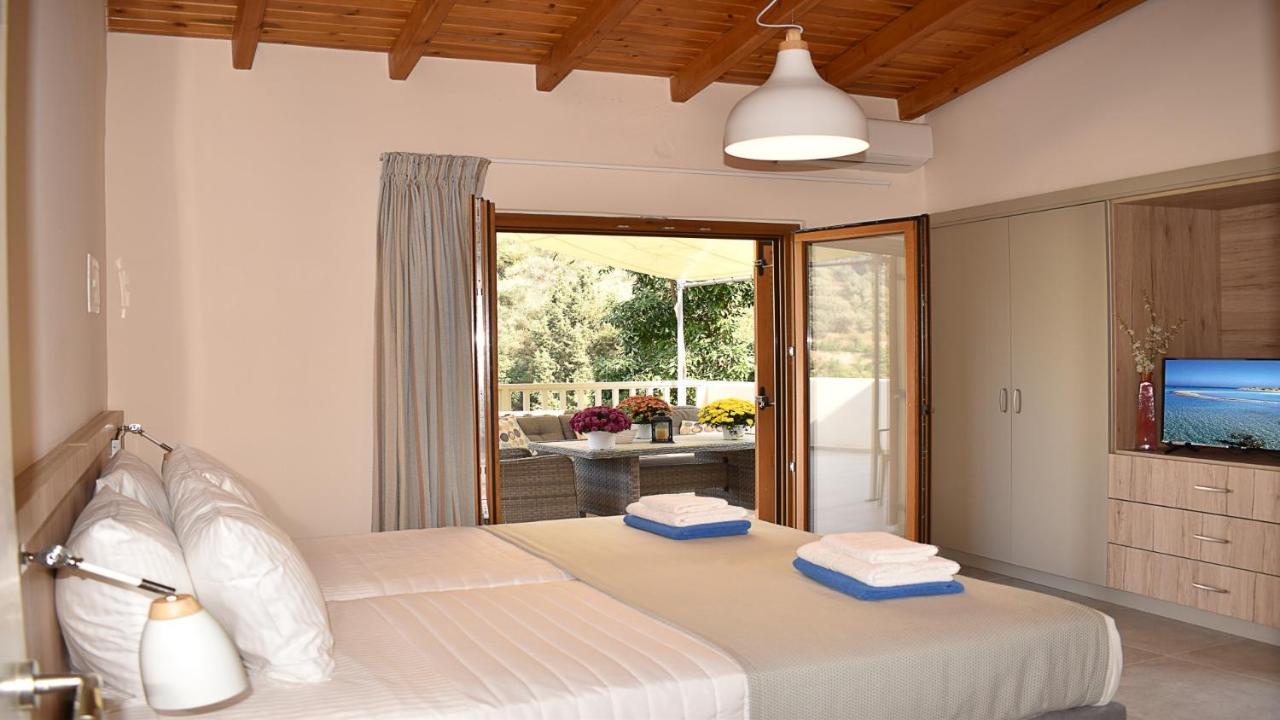 Platanus House Villa Meskla Exterior photo